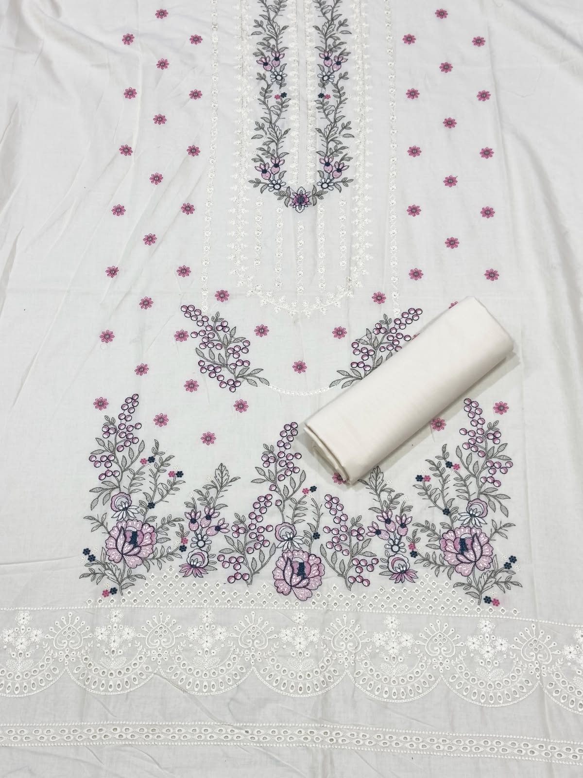 Bareeze Lawn 2 Piece Suit
