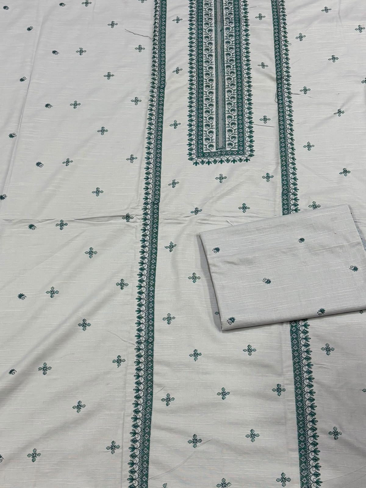 Libas Store Layout Khadder 2 piece